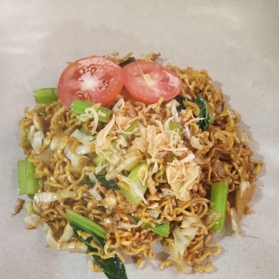 Nasi Goreng Sesuatu, Batununggal