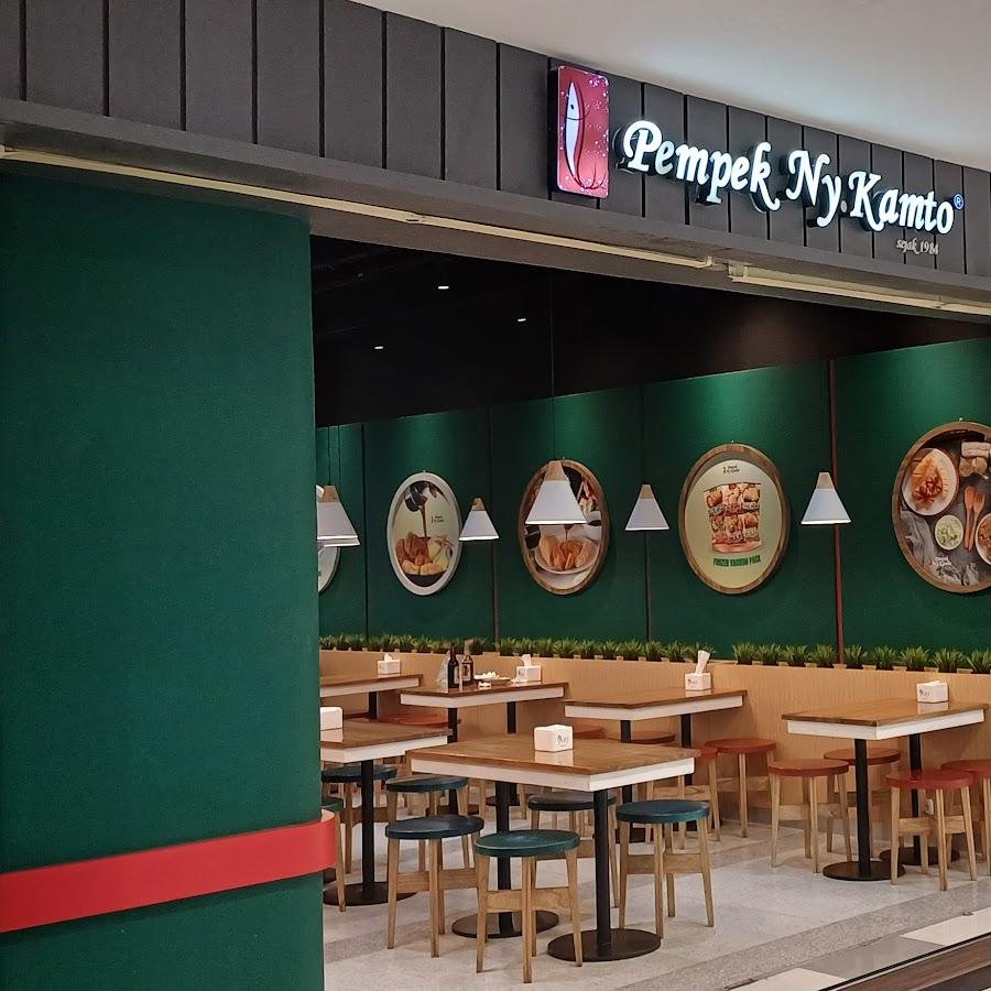 Pempek Ny. Kamto, Ciwalk Bandung