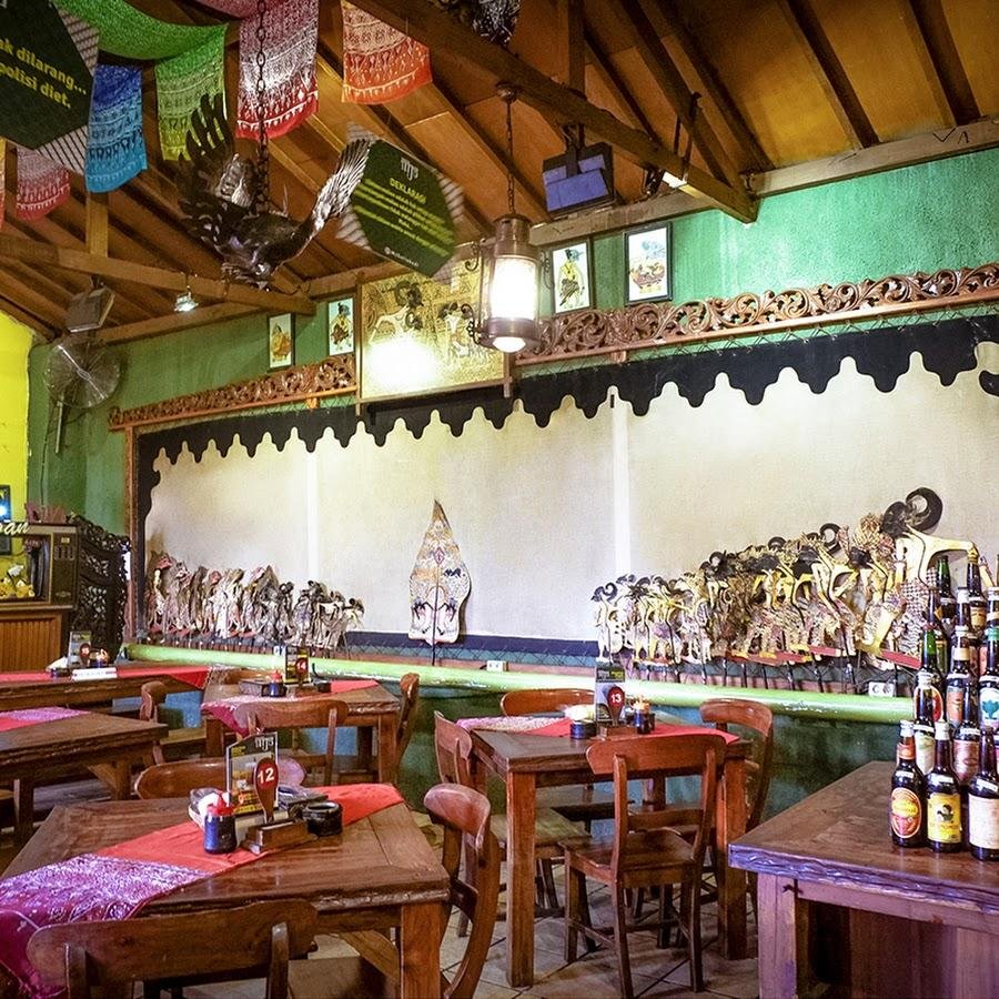 Warung MJS, Setiabudi Tengah