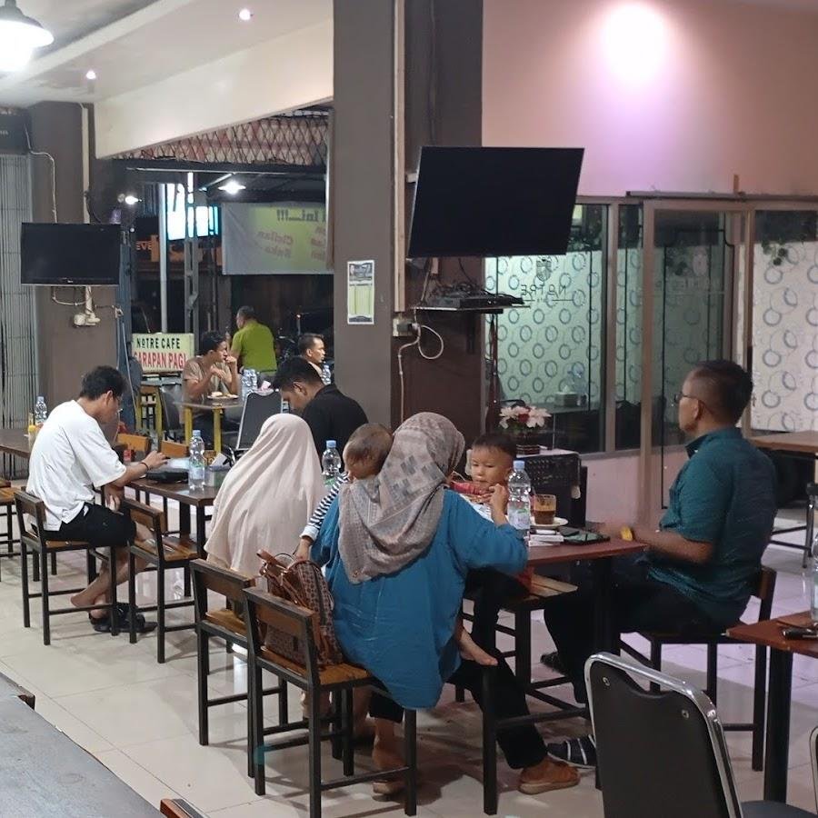 Notre Cafe Mie Aceh, Sutomo
