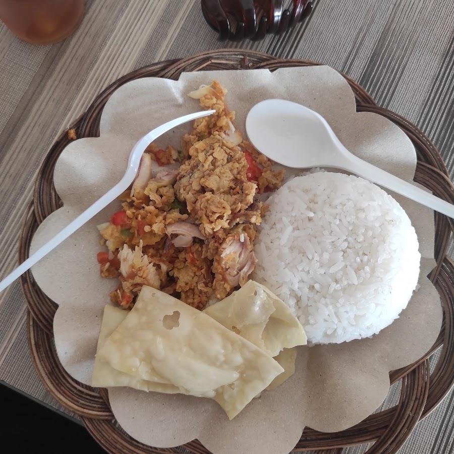 Ayam Geprek SH, Umbulmartani