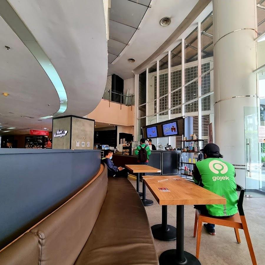 Kopi Kenangan, Pasaraya Blok M