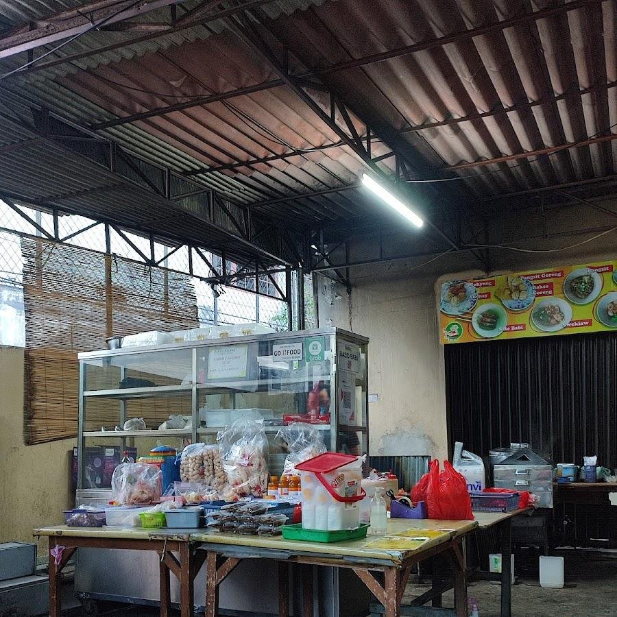 Bakmi Lili Pasar Petojo, Gambir