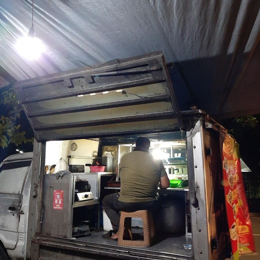 Pempek Bang Rico, Katamso