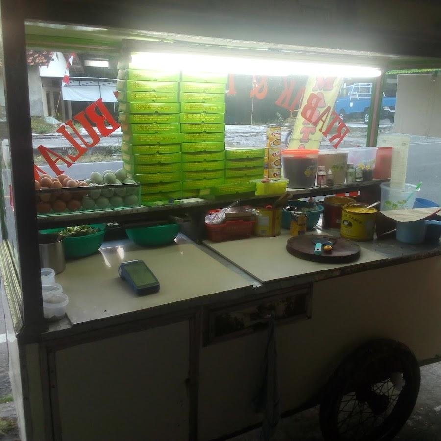 Martabak Bangka Mas Dhani, Kasihan