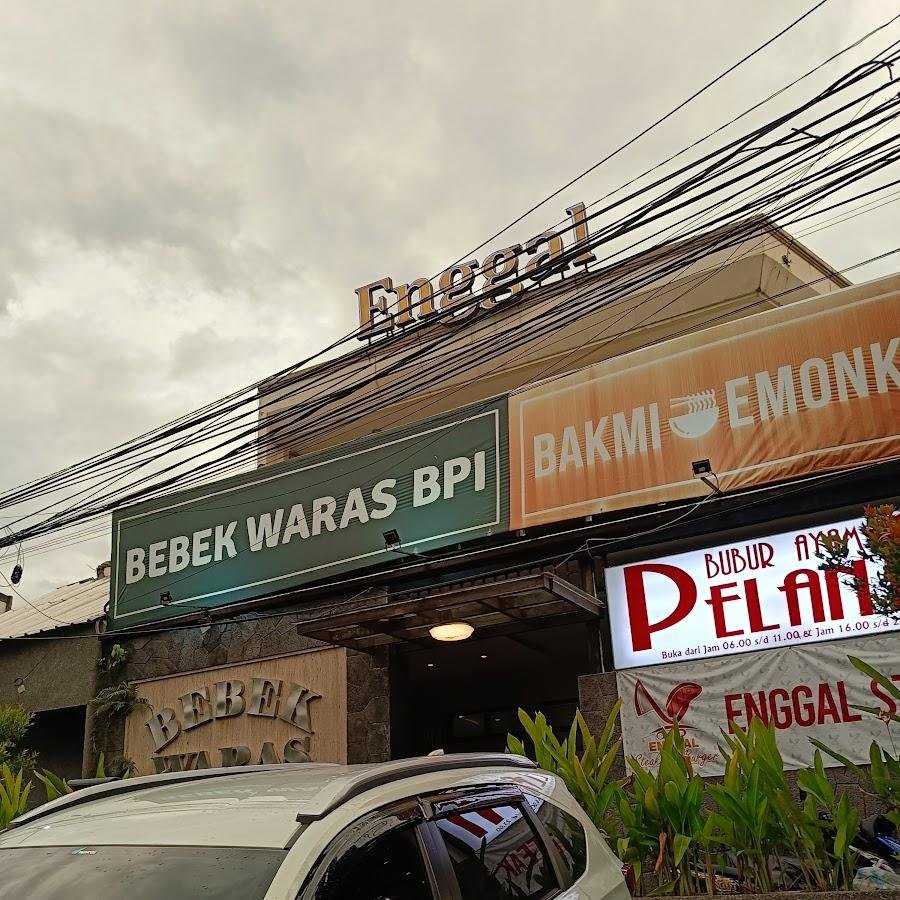 Bubur Ayam Pelana, Emong