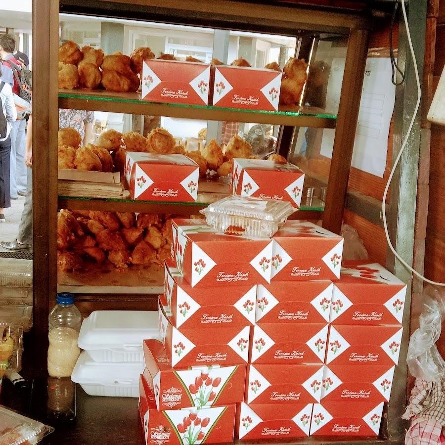 Aneka Kue Jadul, Stasiun Tebet