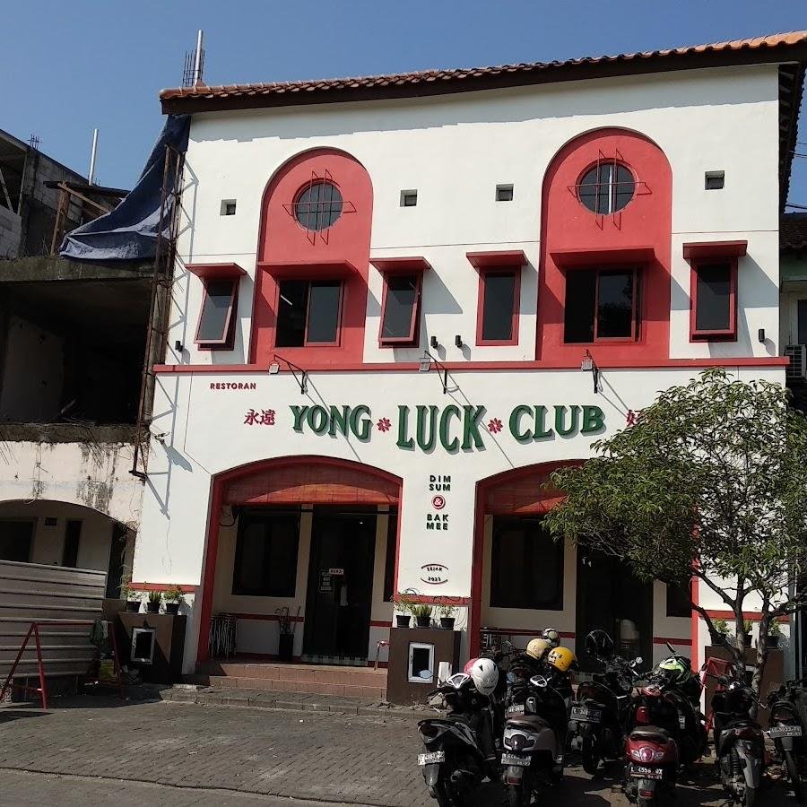 Yong Luck Club, Sambikerep