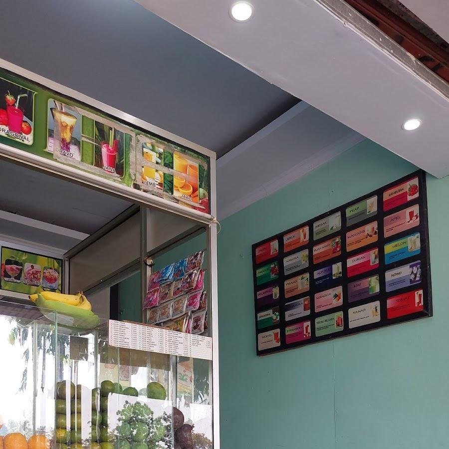 Mahkota juice 2, Gatak