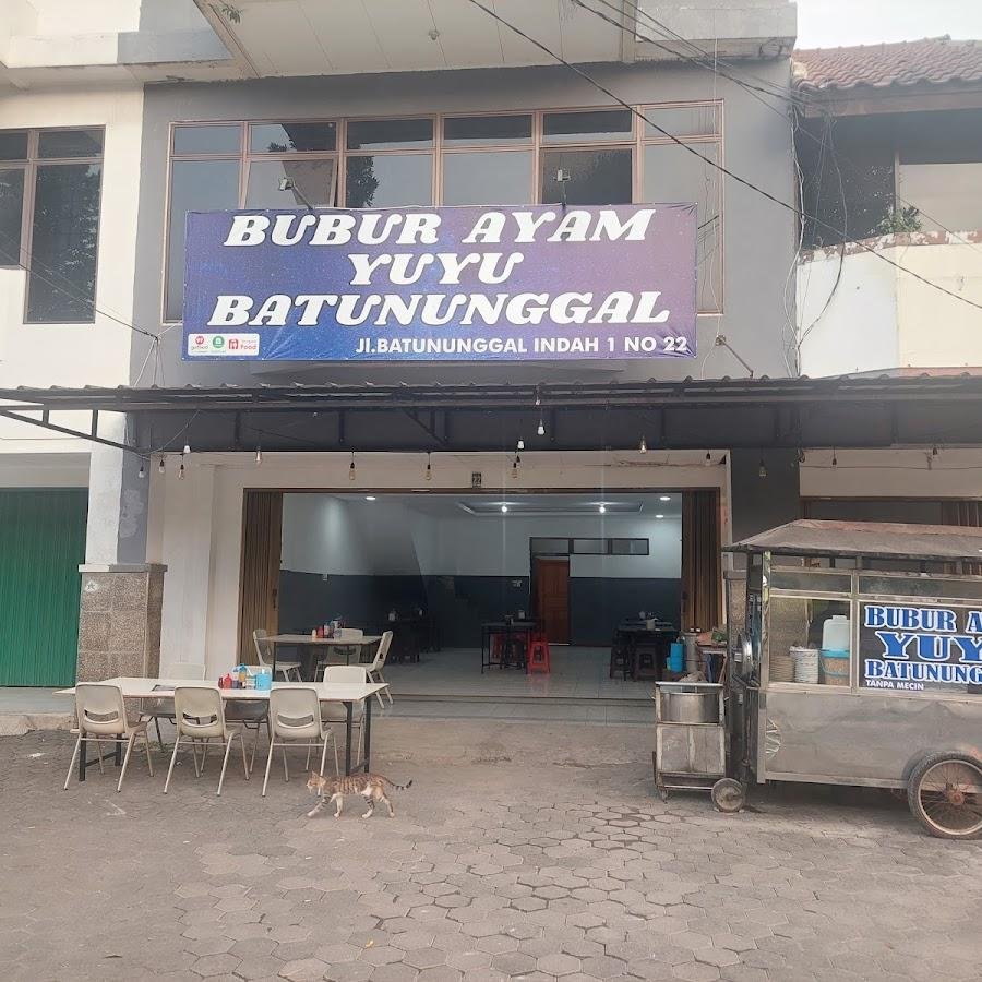 Bubur Ayam Yuyu Batununggal, Bandung Kidul , Mengger