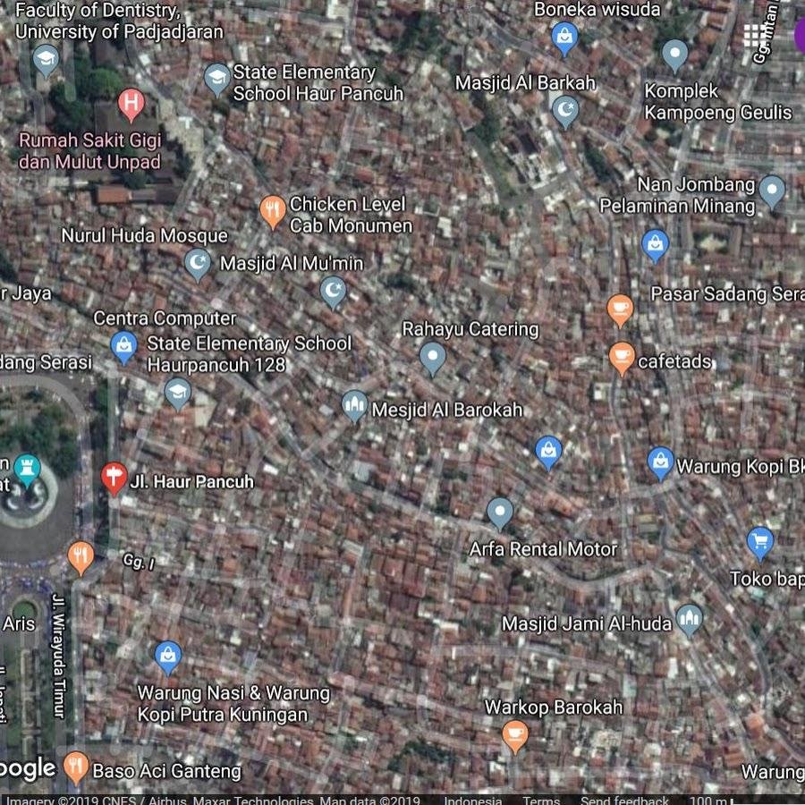 Bakso Mas Ari Selera Anda, Dipatiukur