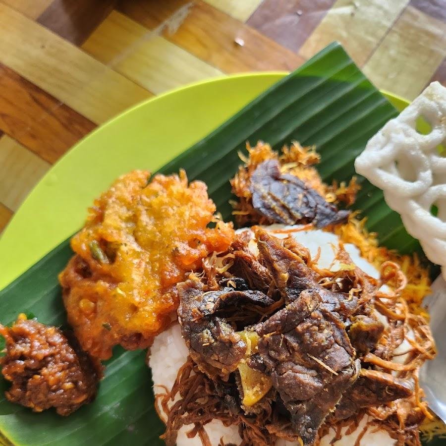Nasi Krawu Edan, Bunga Coklat