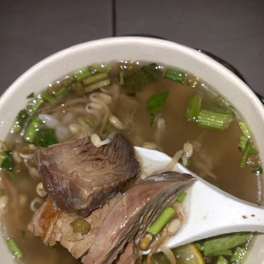 Soto Kwali Bu Rini, Kartasura