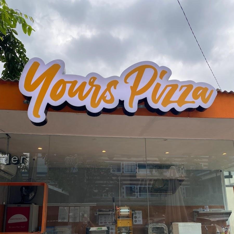 Yours Pizza, Kupang Baru