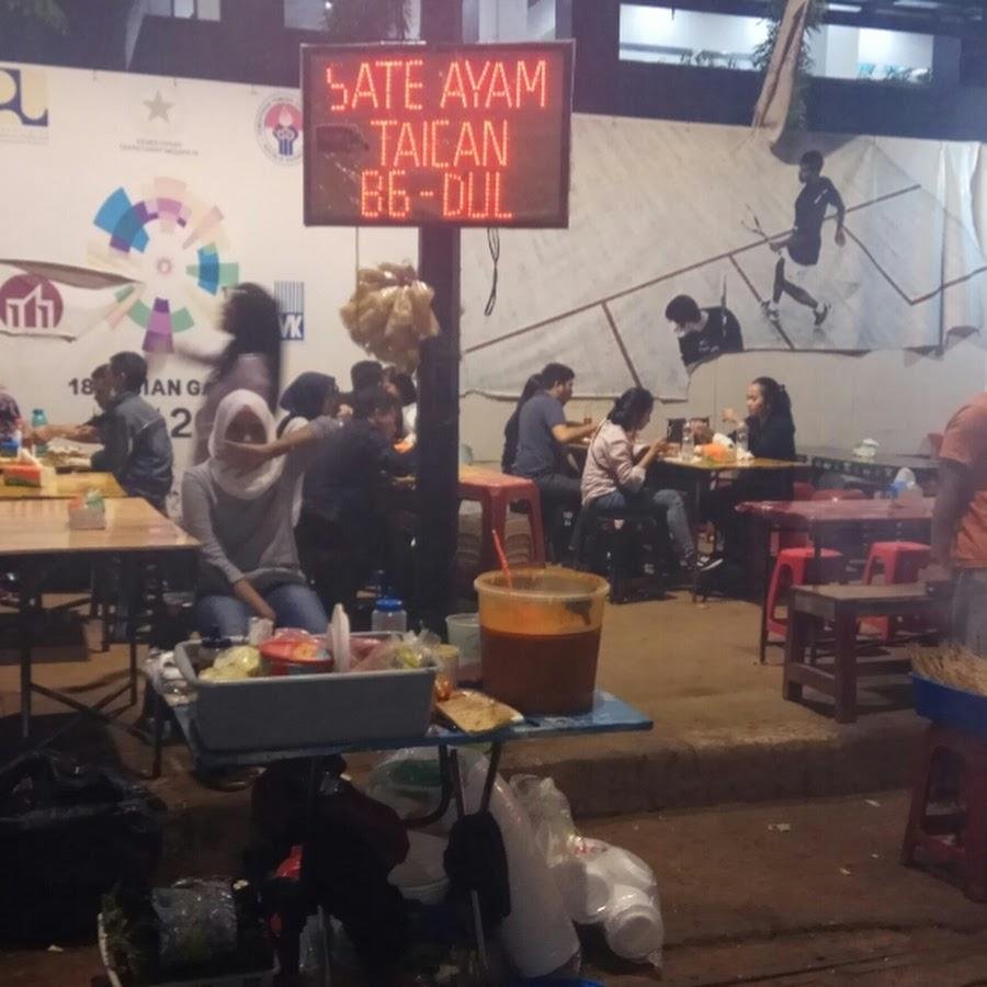 Sate Taichan Bang Dul Senayan, Kemandoran Pluis