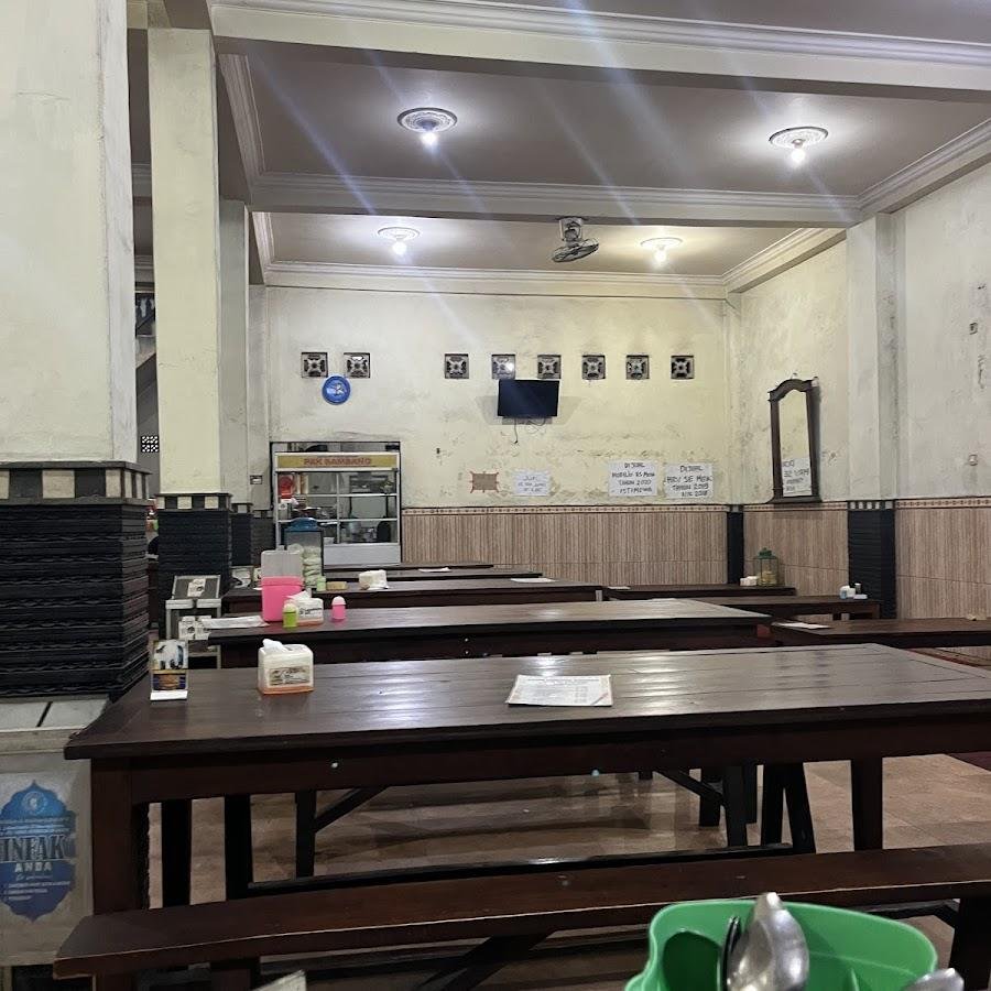 Ayam & Bebek Goreng Pak Bambang, Jaten