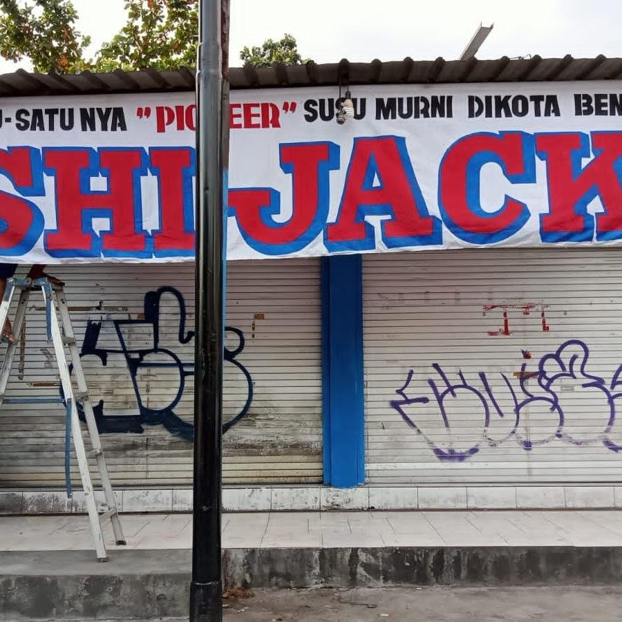 Susu Segar Sepersusuan, Depan Alfamart Dr Rajiman