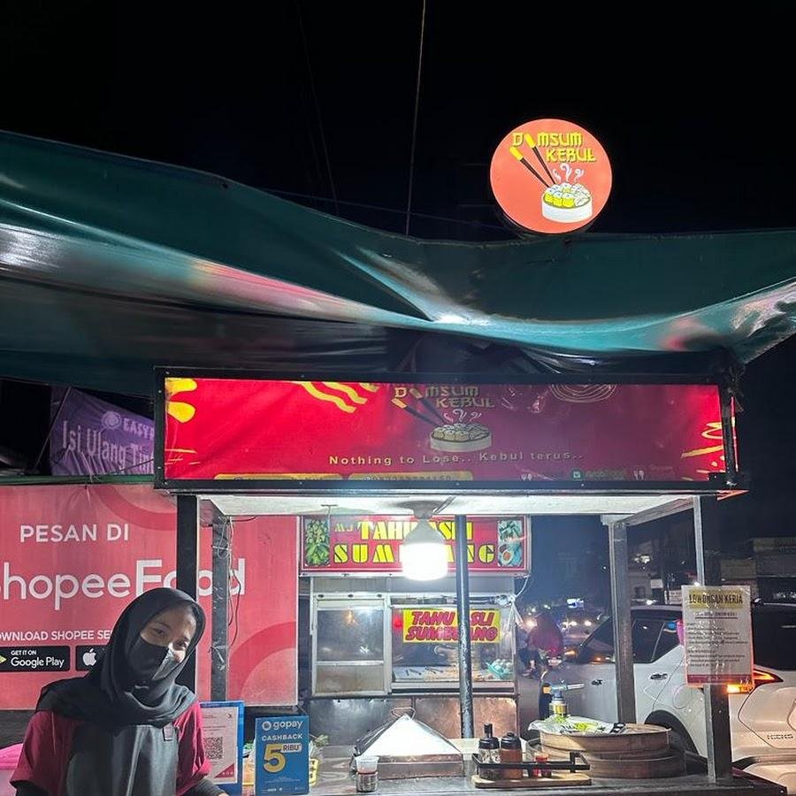 Dimsum Kebul, Raya Pejuang