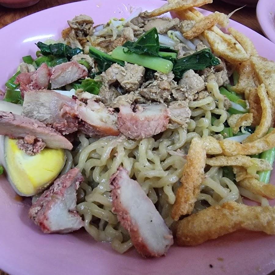 Bakmi Medan Vera, Pasar Baru