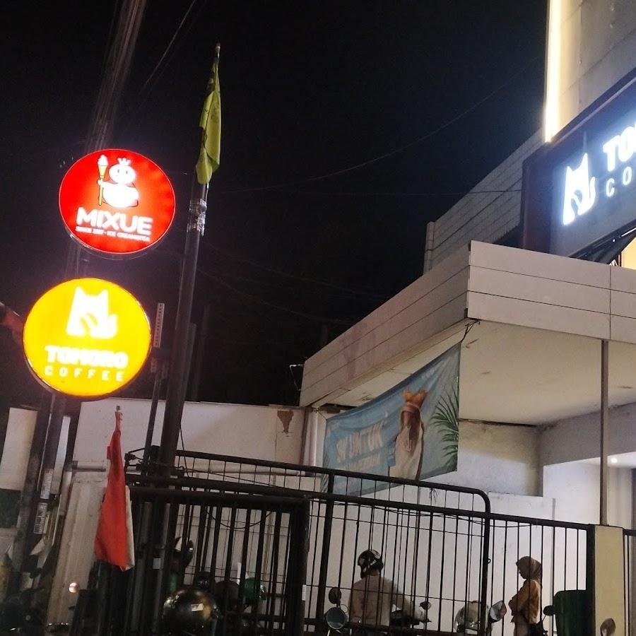 TOMORO COFFEE, Jatiwaringin