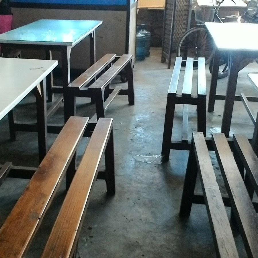 Depot AT29 Special Chinese Food, Rungkut