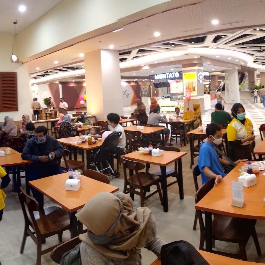 Mie Mapan, Royal Plaza