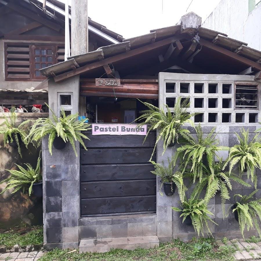 Pastel Bunda, Jl. Palembang 1