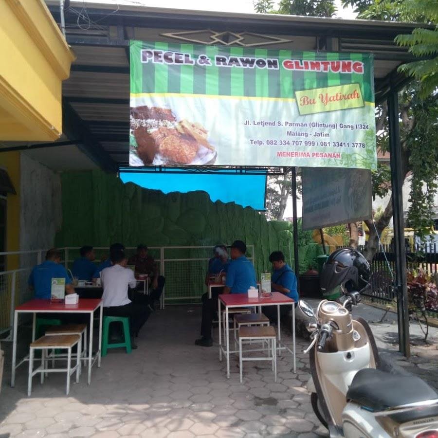 Pecel dan Rawon Glintung Bu Yatirah, Letjen S Parman