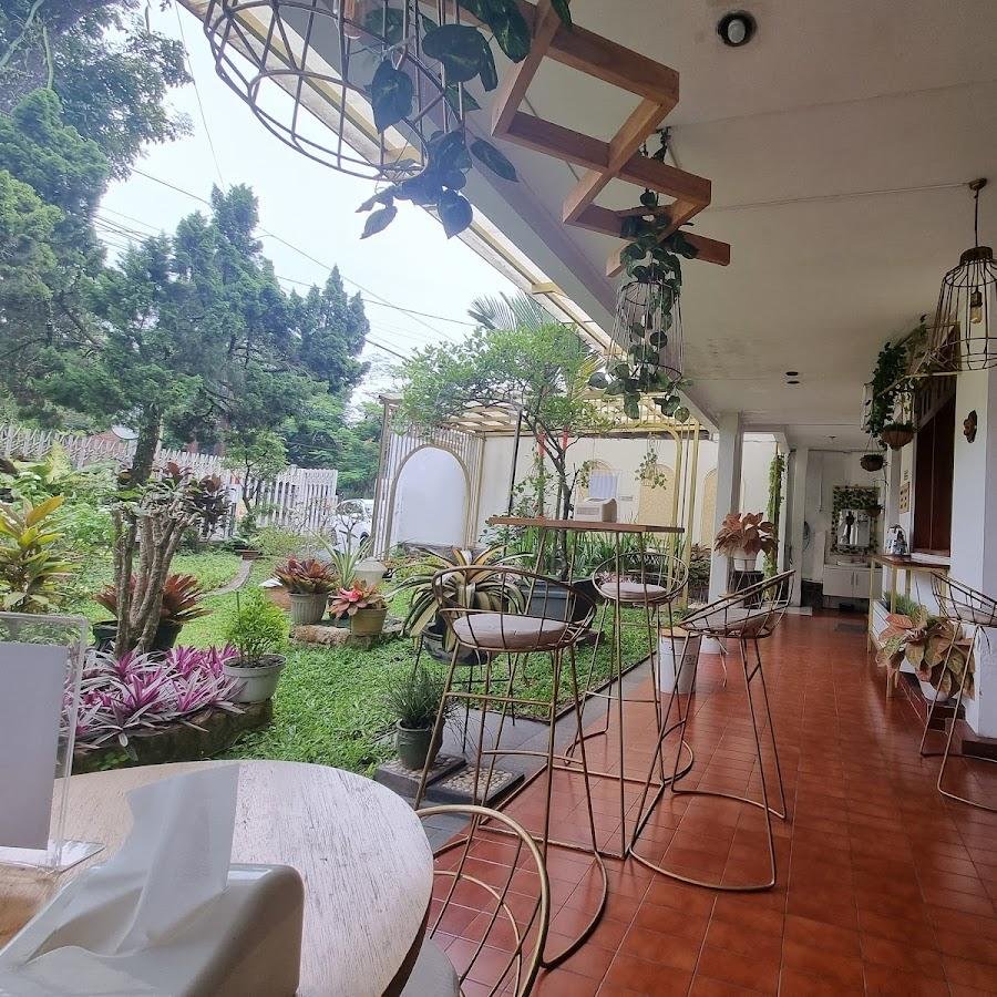 Crunchaus Salads, Oro Oro Dowo