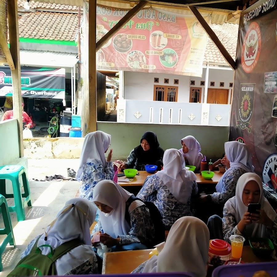 Baso Aci & Cilok Goang 2 Putry, awipari