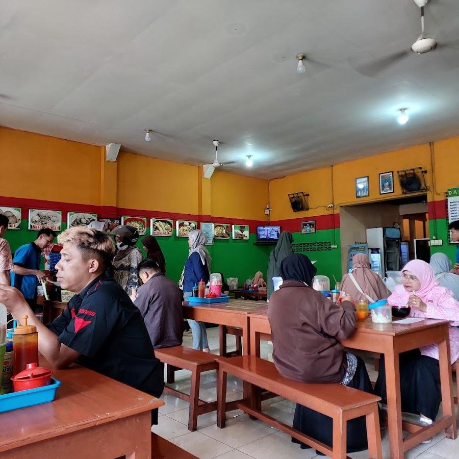 Bakso Balungan Pak Granat, Kolonel Sugiyono