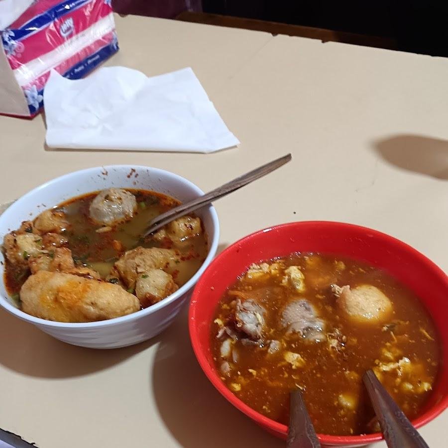 Seblak Mewek 5, Cakung