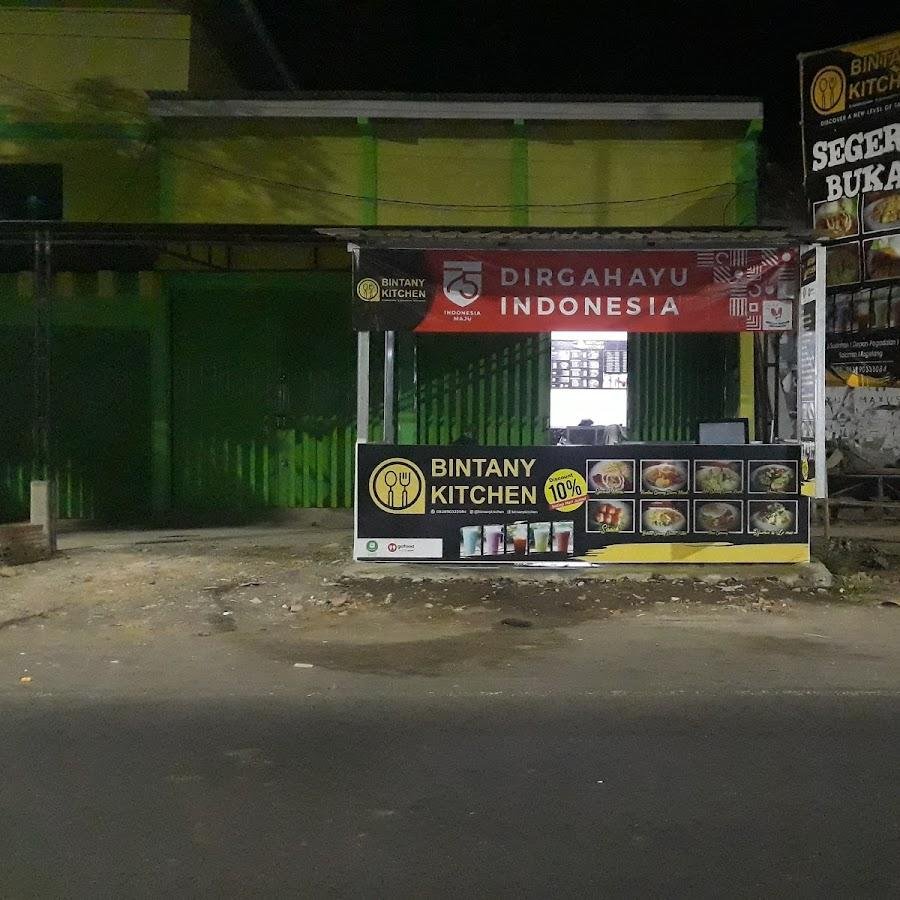 Bintany Kitchen, Salaman