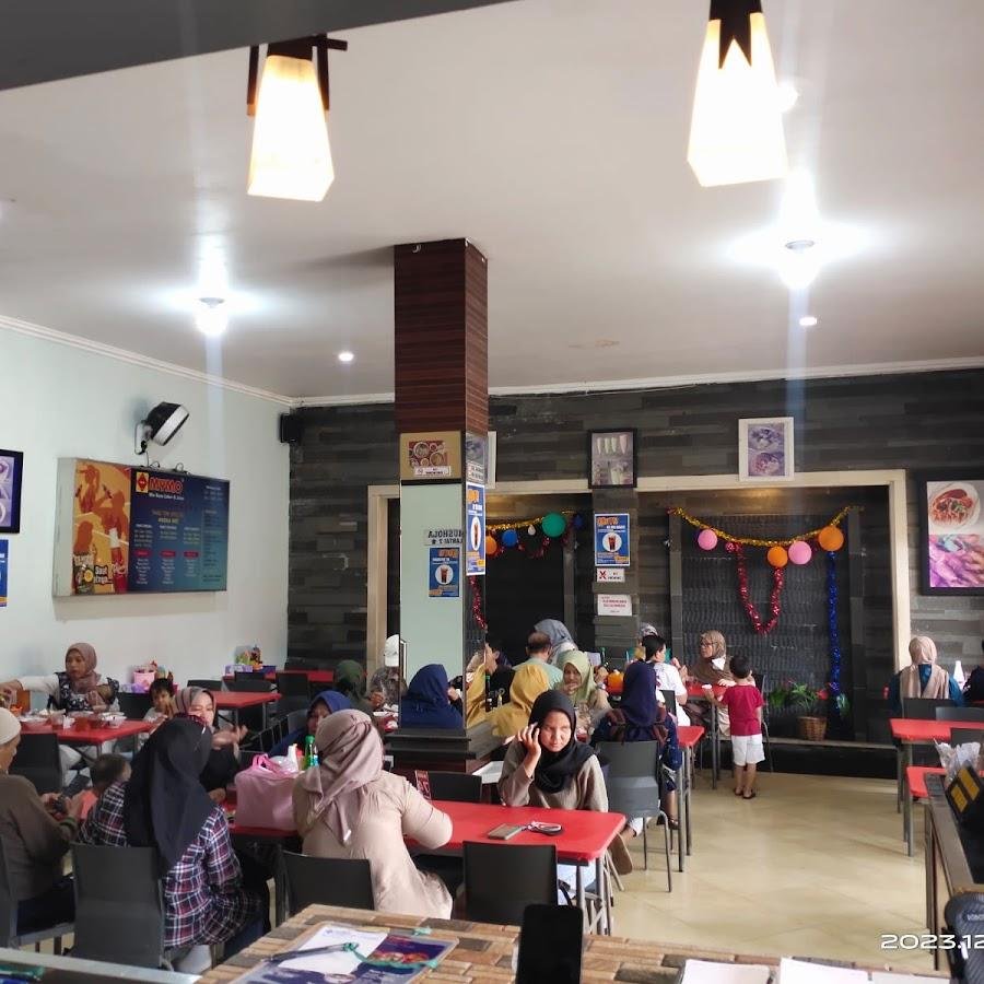 Mymo Mie Baso Ceker & Juice