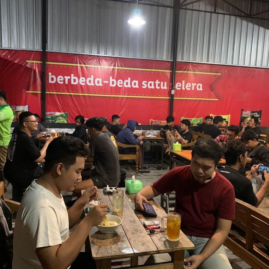 Warmindo Mabar UMS, Tanuragan