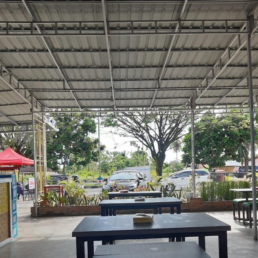 Ayam Babali, Adinegoro