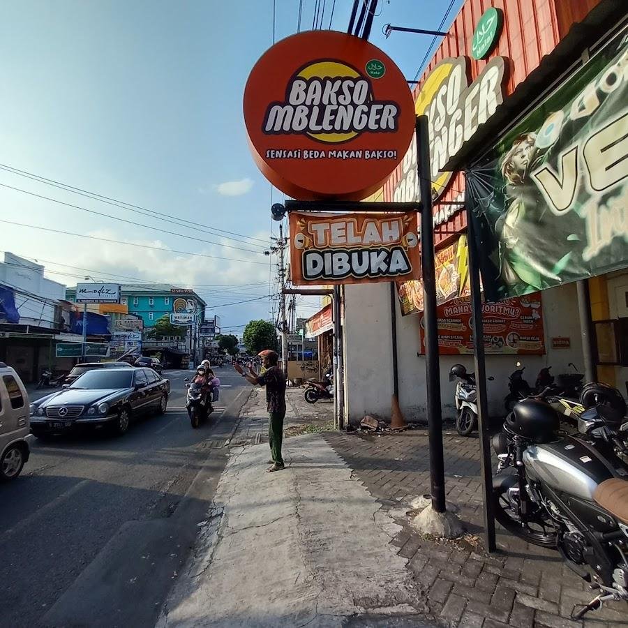 Bakso Mblenger, Taman Siswa