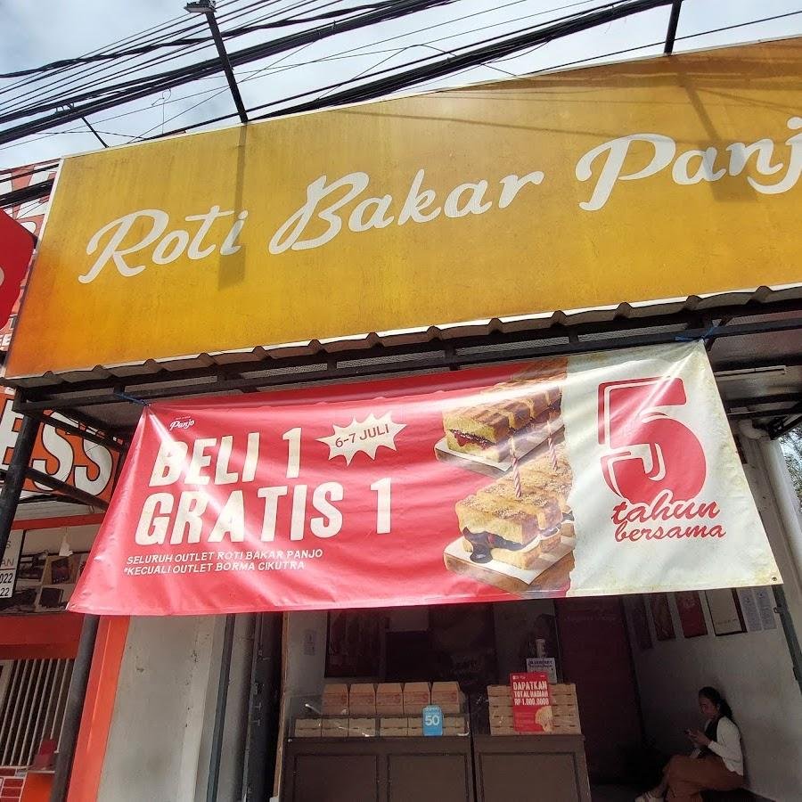 Roti Bakar Panjo, Gegerkalong Hilir