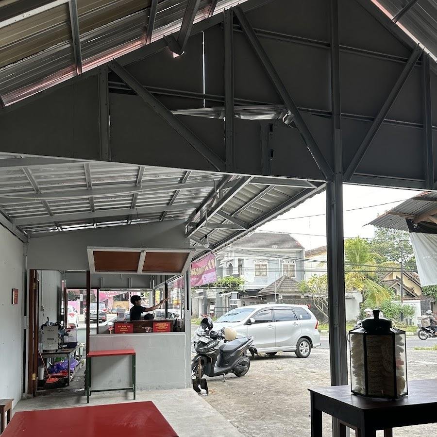 Ayam Panggang Sunmor, Anggajaya