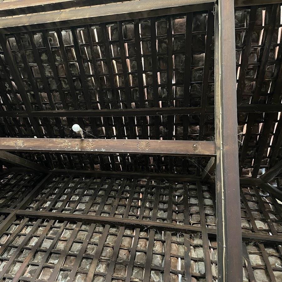 Bandeng Segar Mbak Mar, Gajah Mada