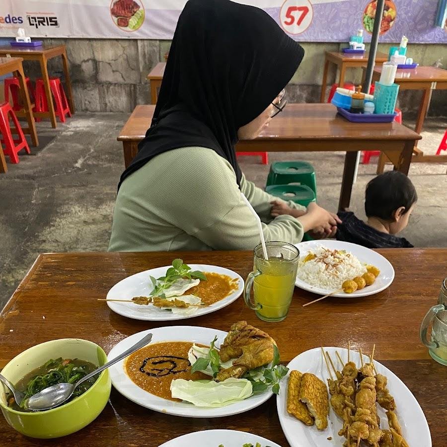 Pecel Lele Cak Topik, Sirsak