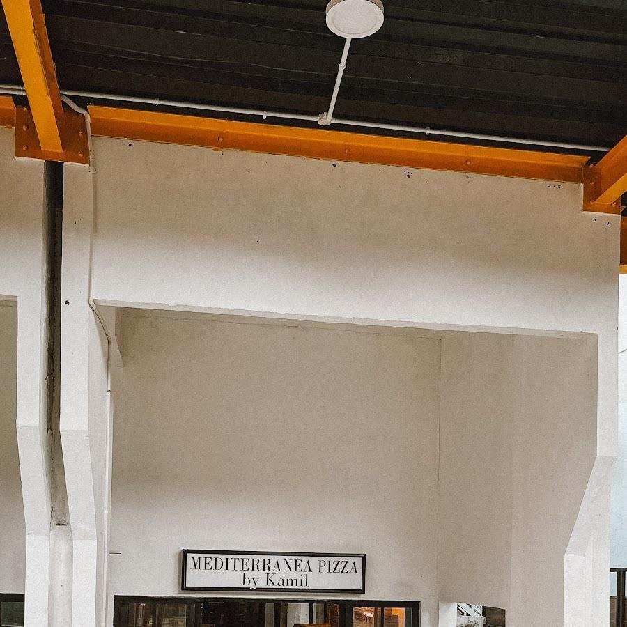 Pizza Mediterranea, JnM Bloc
