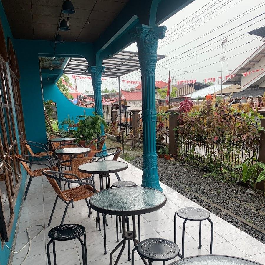 Kopi Oz, Bakti 1