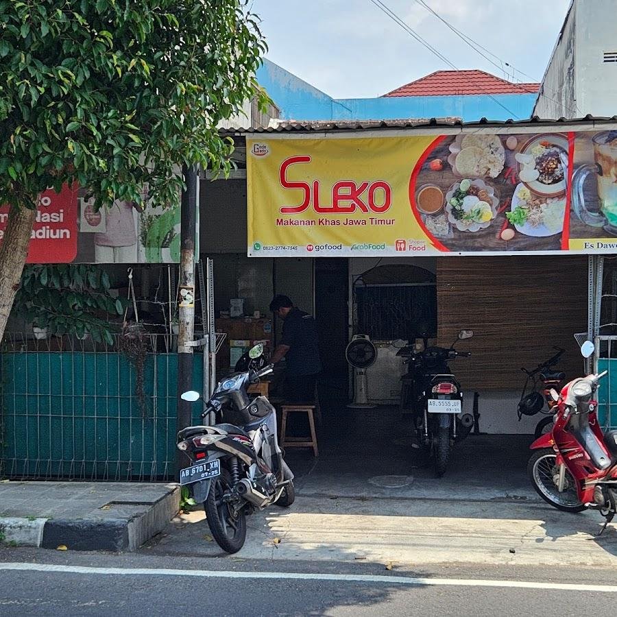 Sleko X Godagado Jawa Timur, Pakuningratan