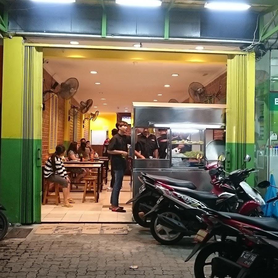 Bakso Solo Samrat, Cempaka Putih