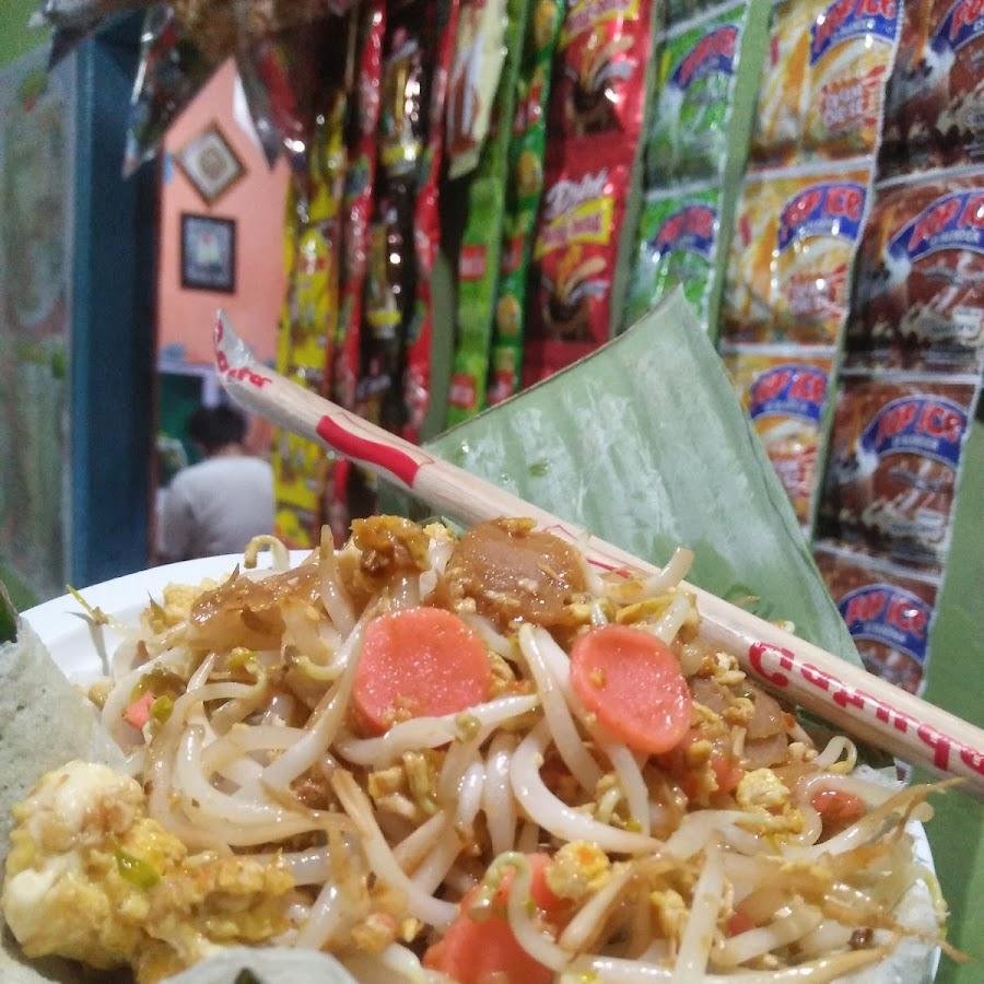 Jus dan Sop Buah Ammar (Seblak Dan Lumpia Basah), Pesantren