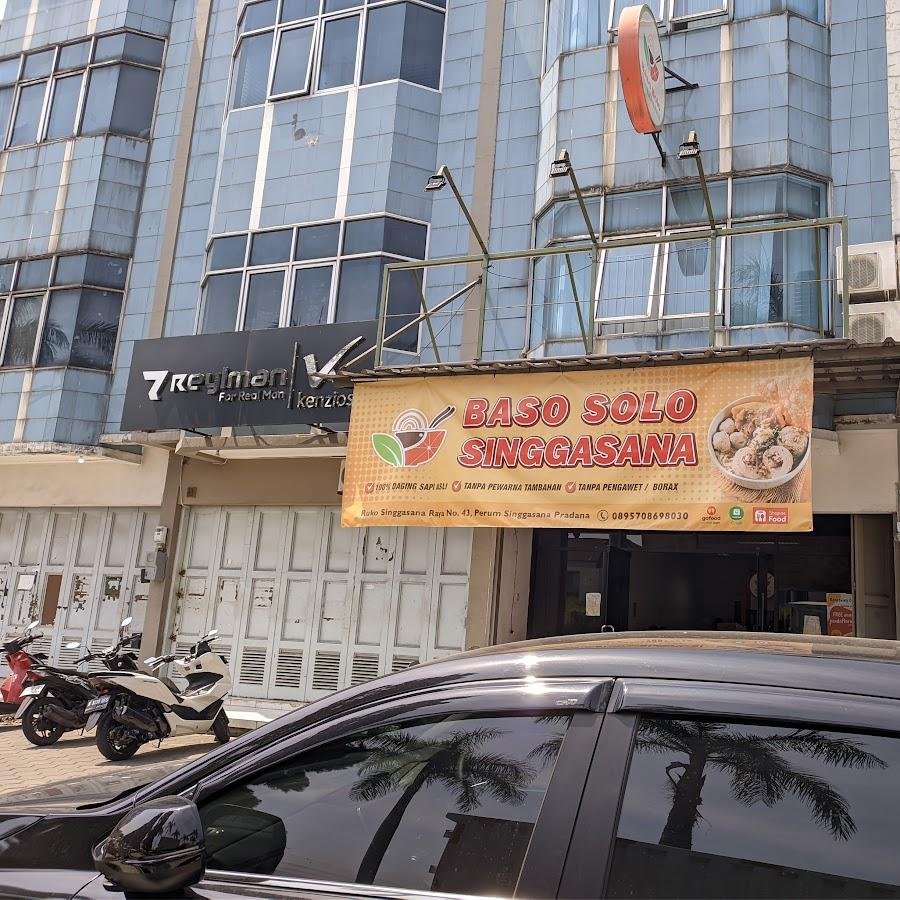 Baso Solo Singgasana, Singgasana Raya