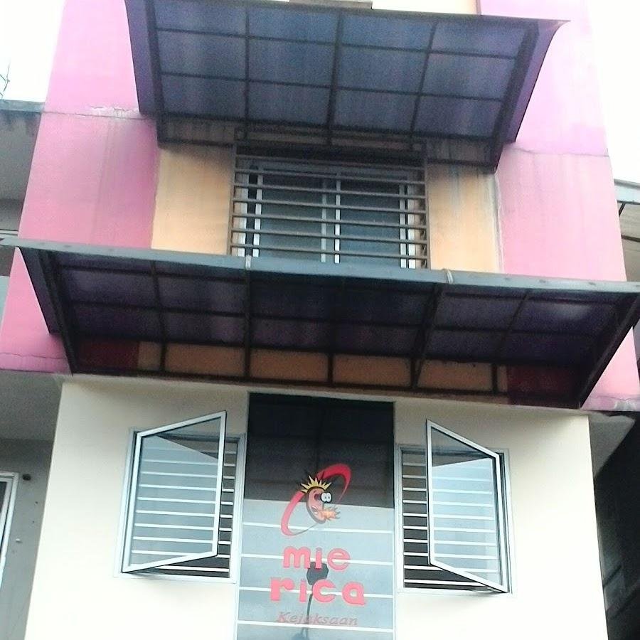 Mie Rica Kejaksaan, Paskal Hyper Square