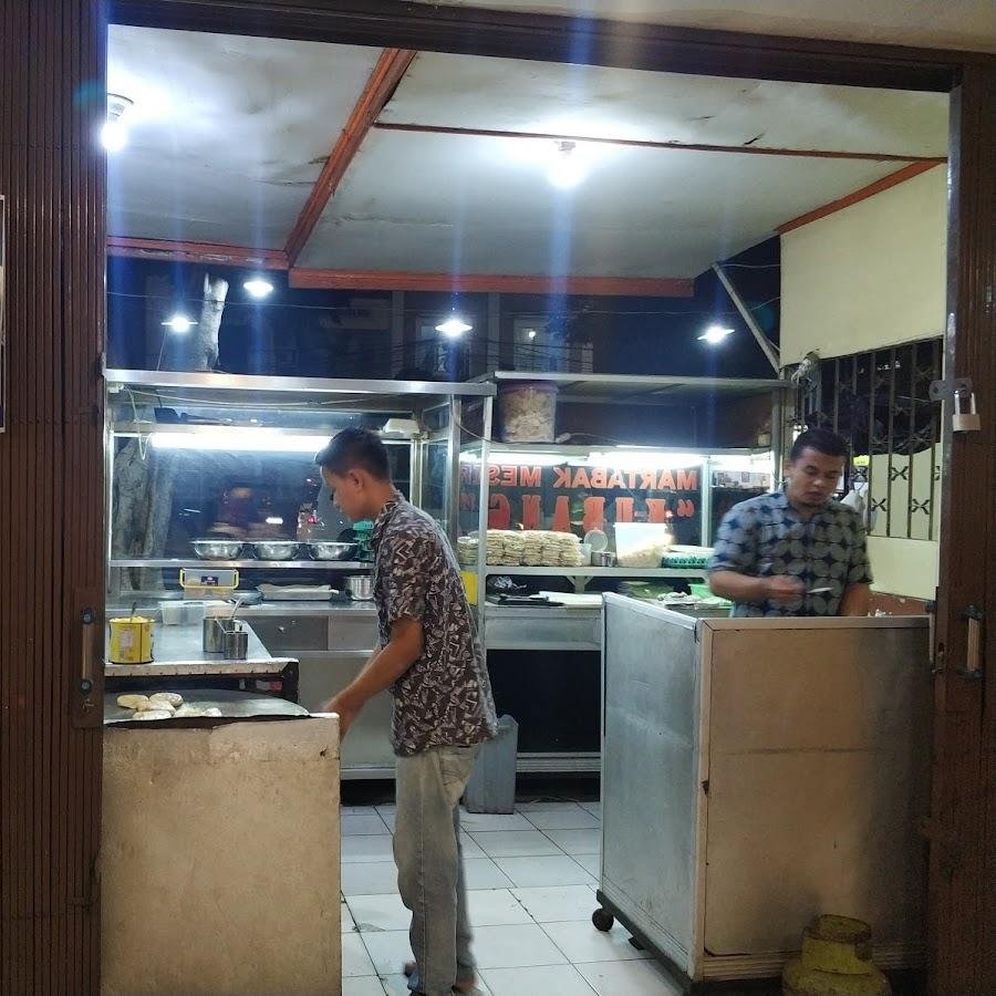 Martabak Kubang Resto, Pos Pengumben