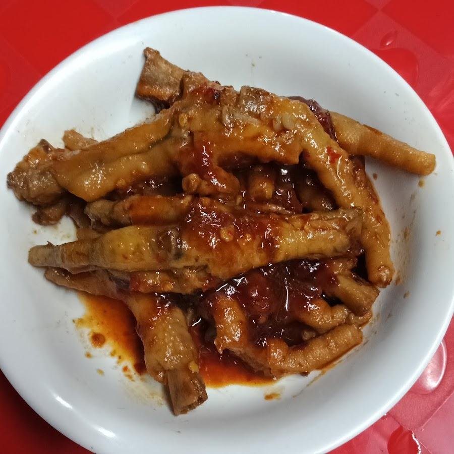 Ceker Huu Haah, Gajahmada